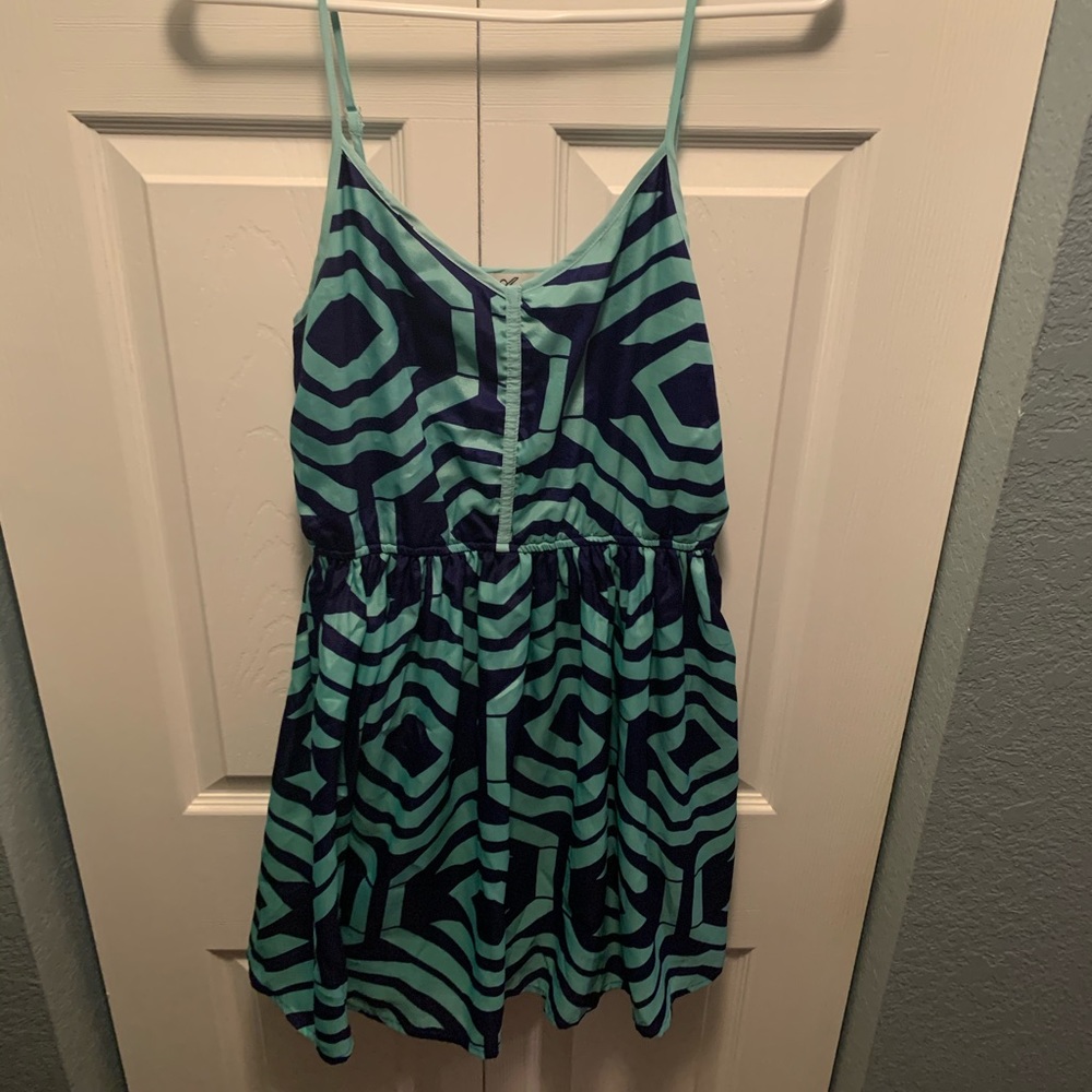 Short dress